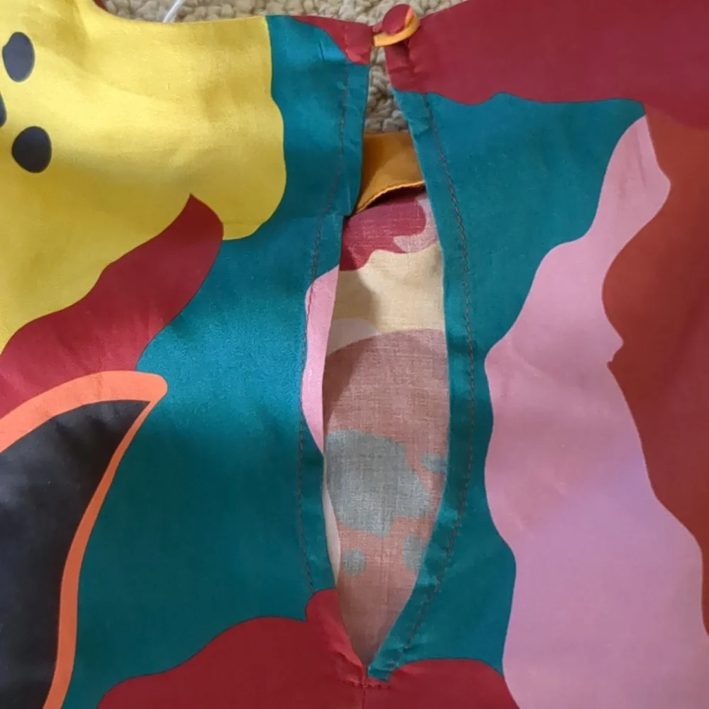 New Marine Layer floral print blouse - Picture 6 of 6